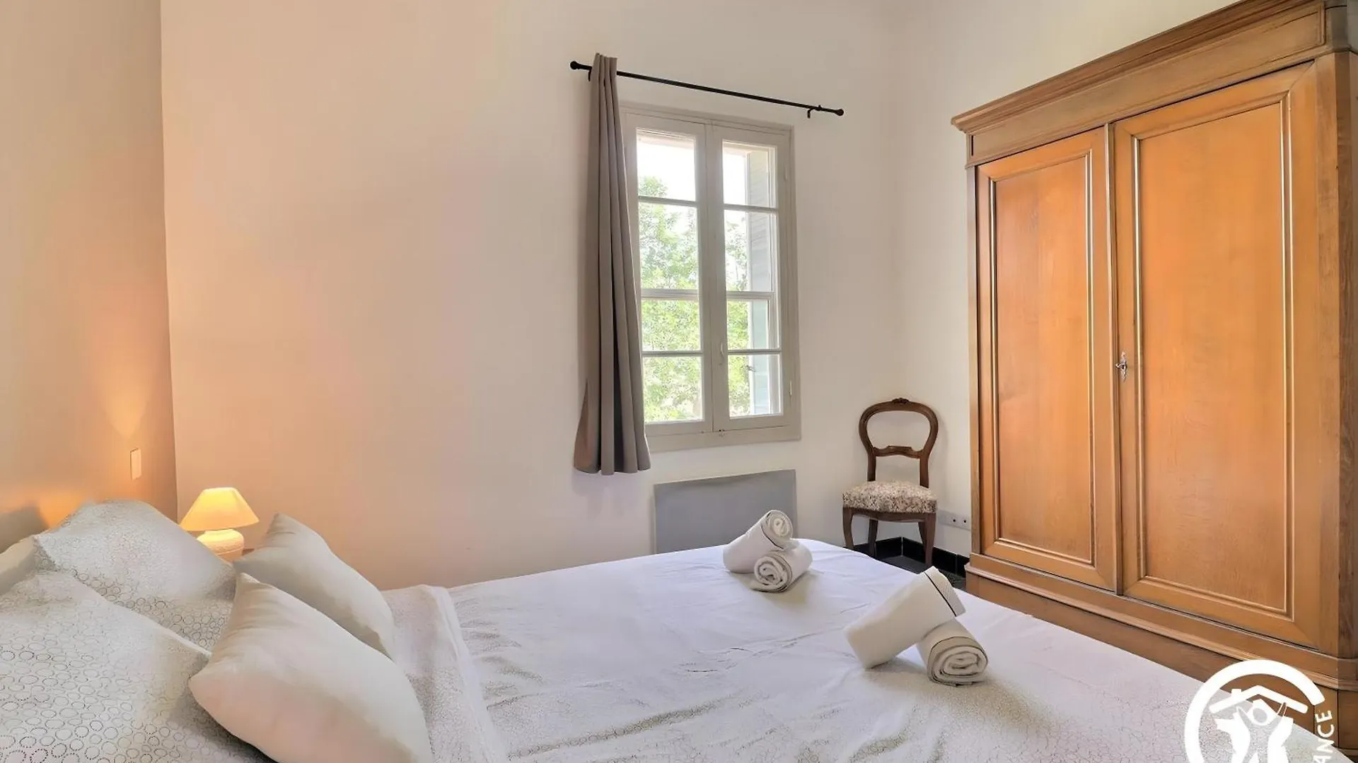 Le Chambonnet Villa Saint-Martin-de-Crau France